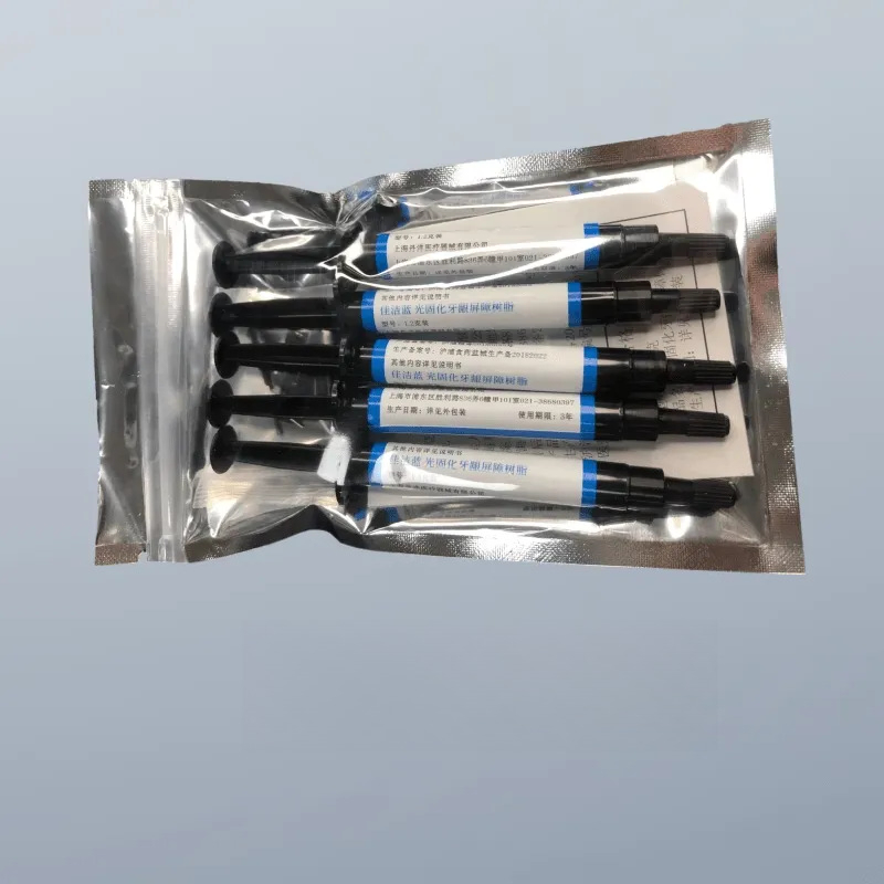 SmileKit 1/2 كيس أدوات طب الأس - مراجعة Teeth Whitening Gingival Barrier وسعره