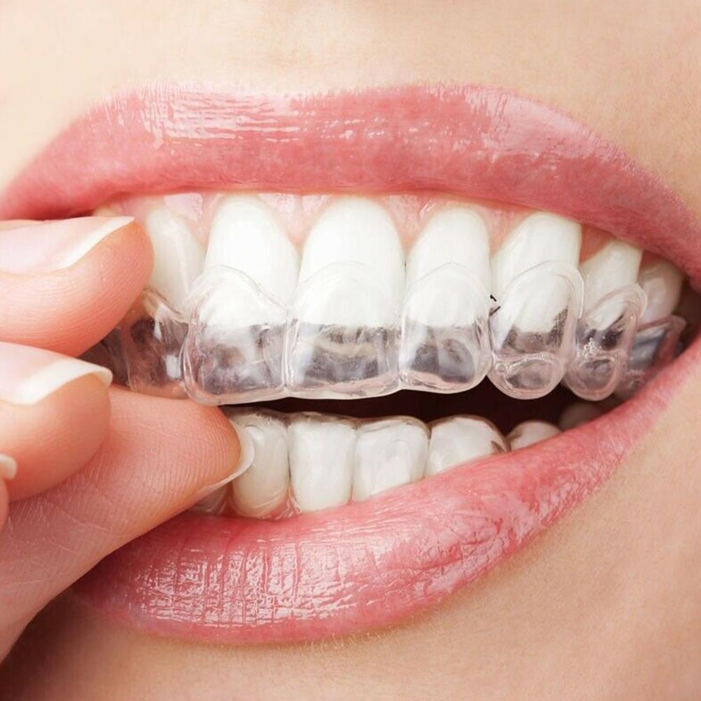 سيليكون حامي الفم تقويم الأسنا - مراجعة Teeth Whitening Mask وسعره